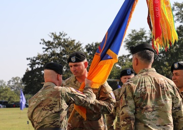 1st Aviation Brigade changes command