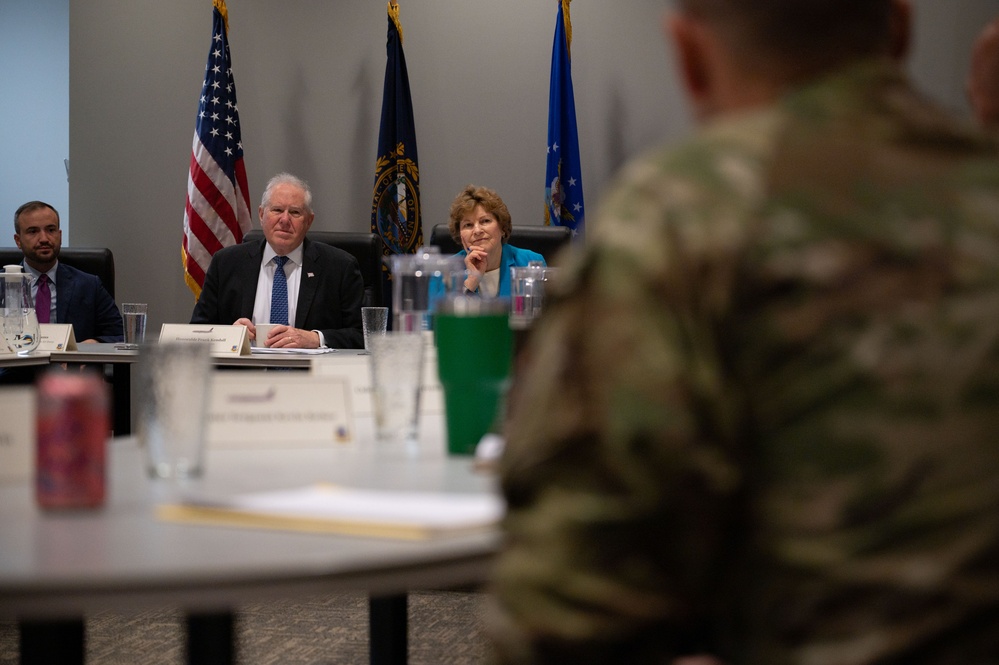 Dvids - Images - Secaf Kendall Visits Pease Air National Guard Base 