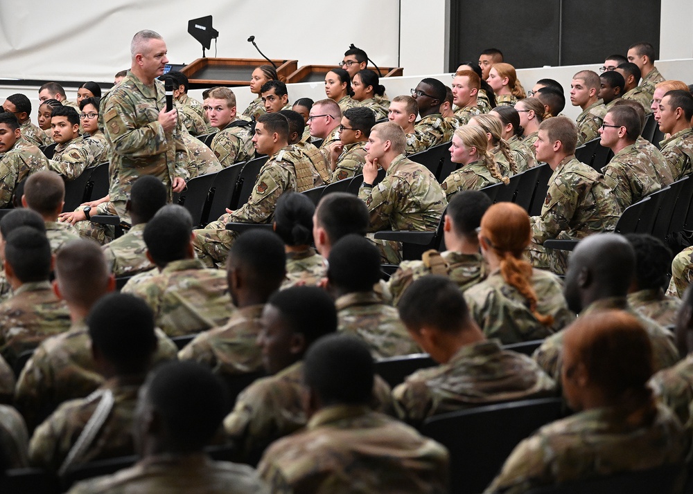 Defender Initiative opens dialogue with both female and male Airmen