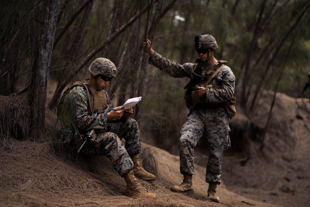 DVIDS - Images - 3d LLB Marines conduct Pololu Strike [Image 3 of 8]