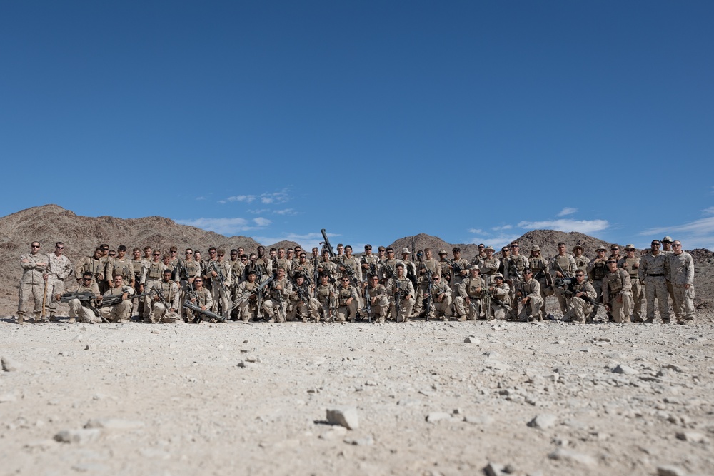 3/4 Marine receives achievement award while in the field