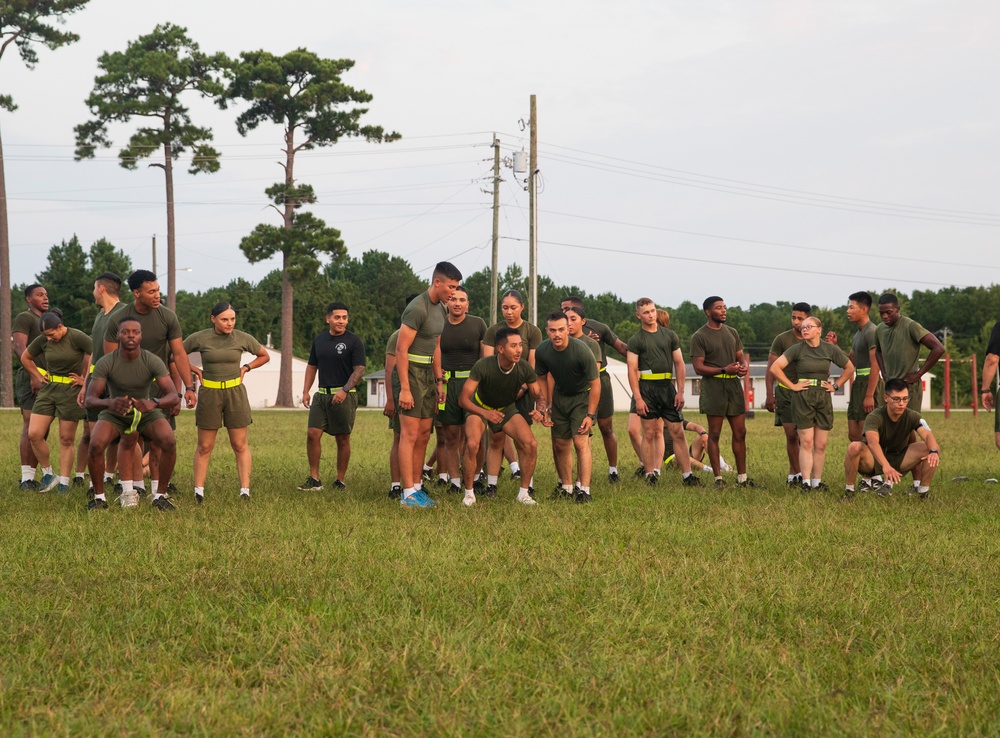 Personnel Administration School squad competition