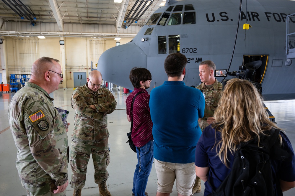 Rep. Eric Sorensen visits the 182nd