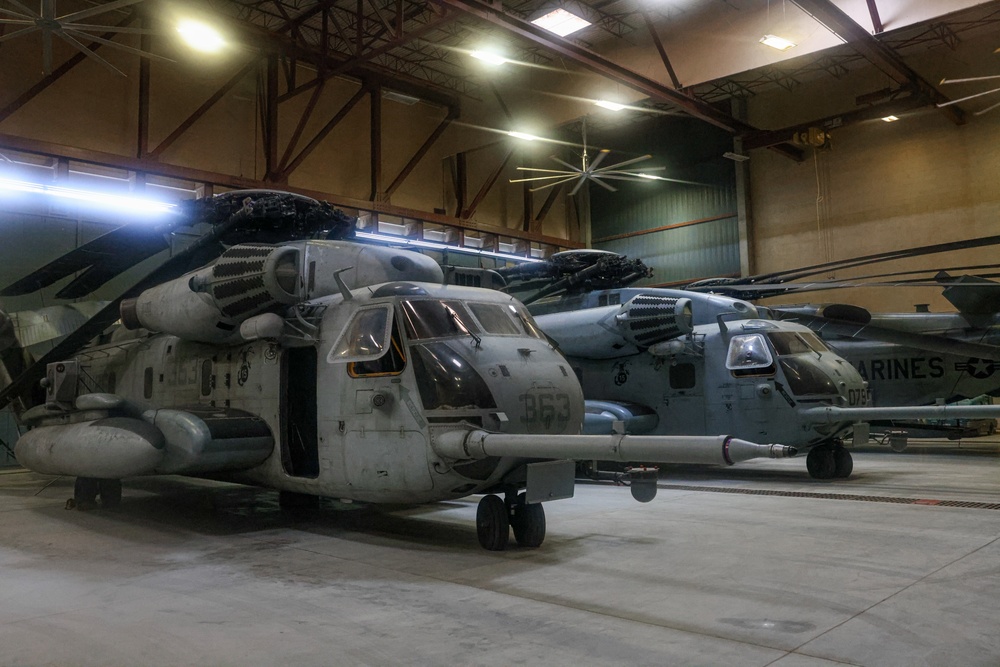 VMM-165 (Rein.) Makes Preparations for Tropical Storm Hilary during RUT