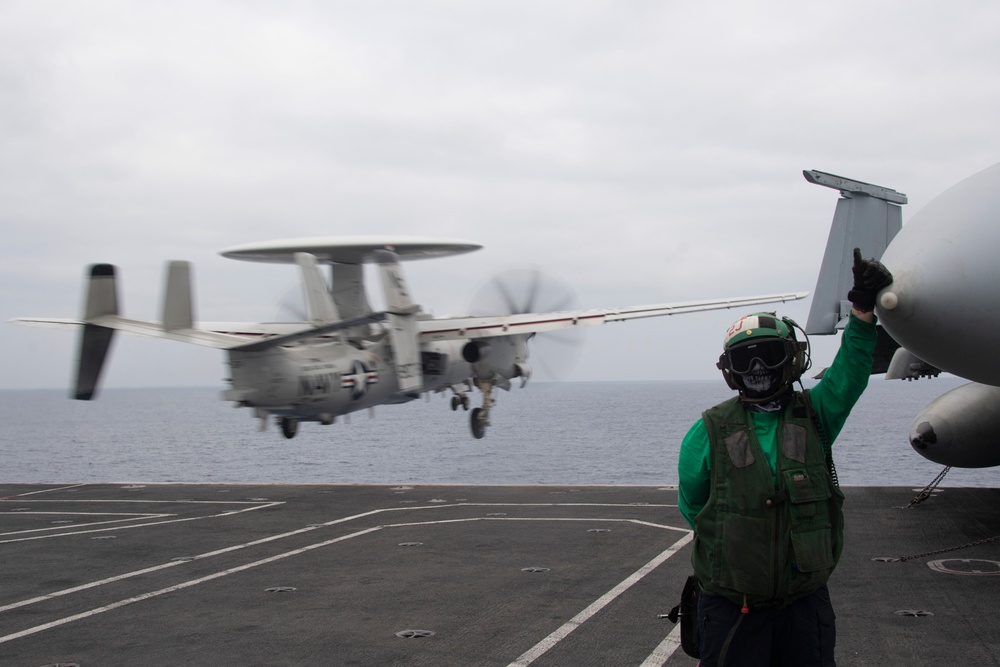 USS Carl Vinson (CVN 70) Conducts Flight Operations