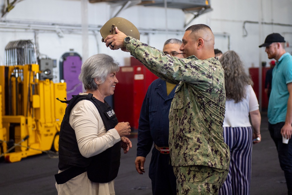 USS Theodore Roosevelt (CVN 71)