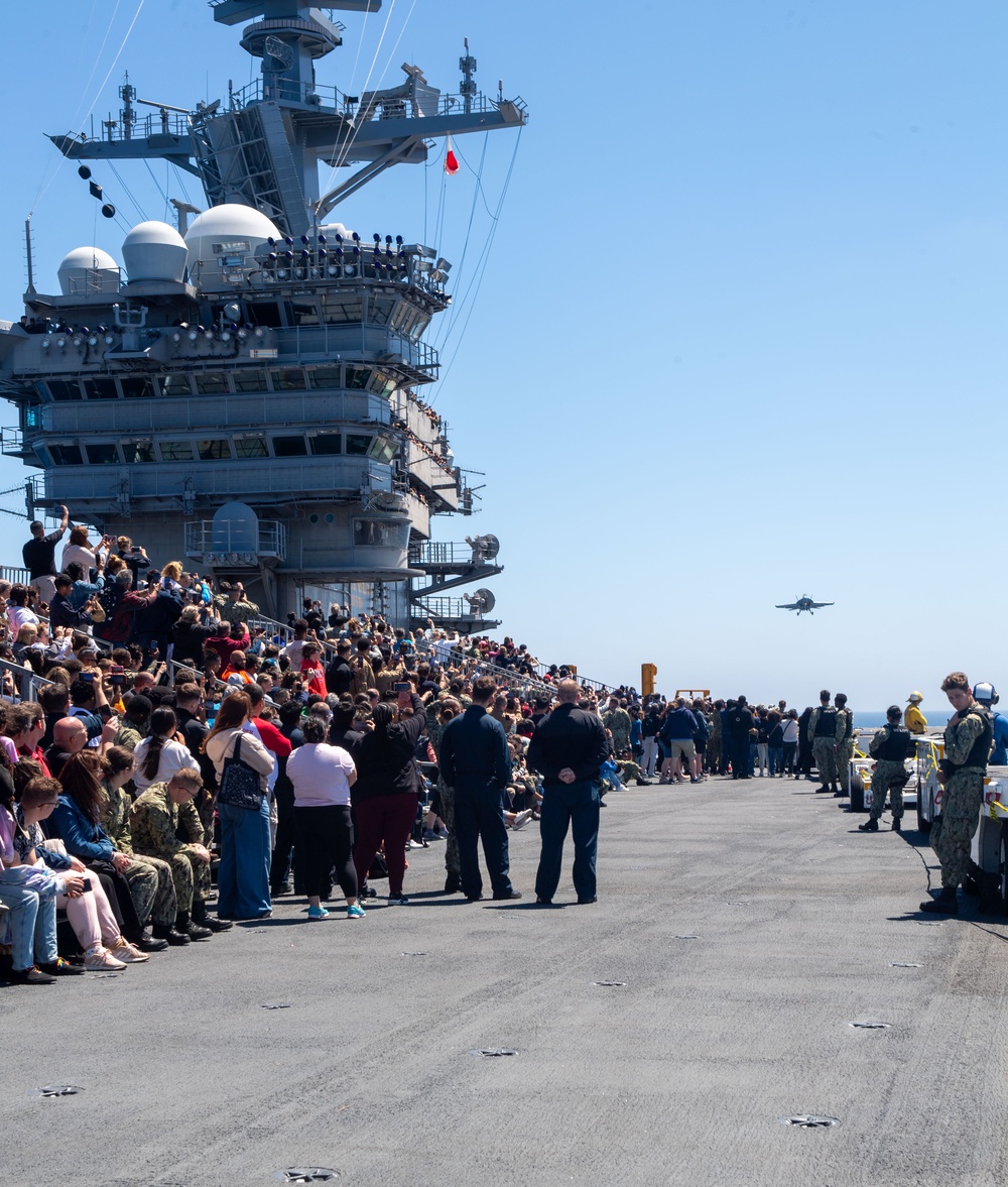 USS Theodore Roosevelt (CVN 71)