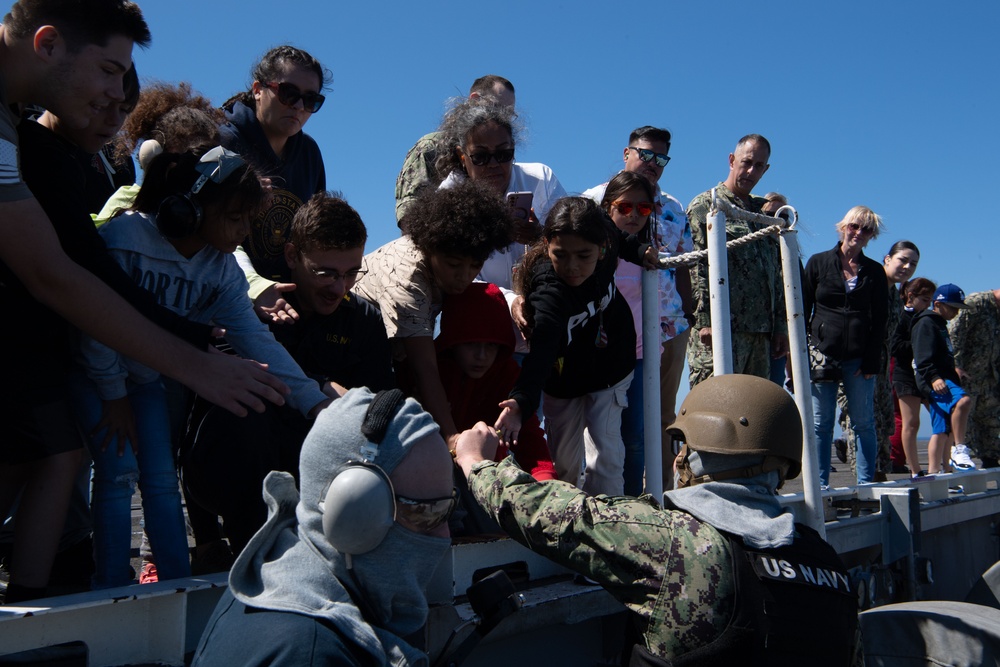 USS Theodore Roosevelt (CVN 71)