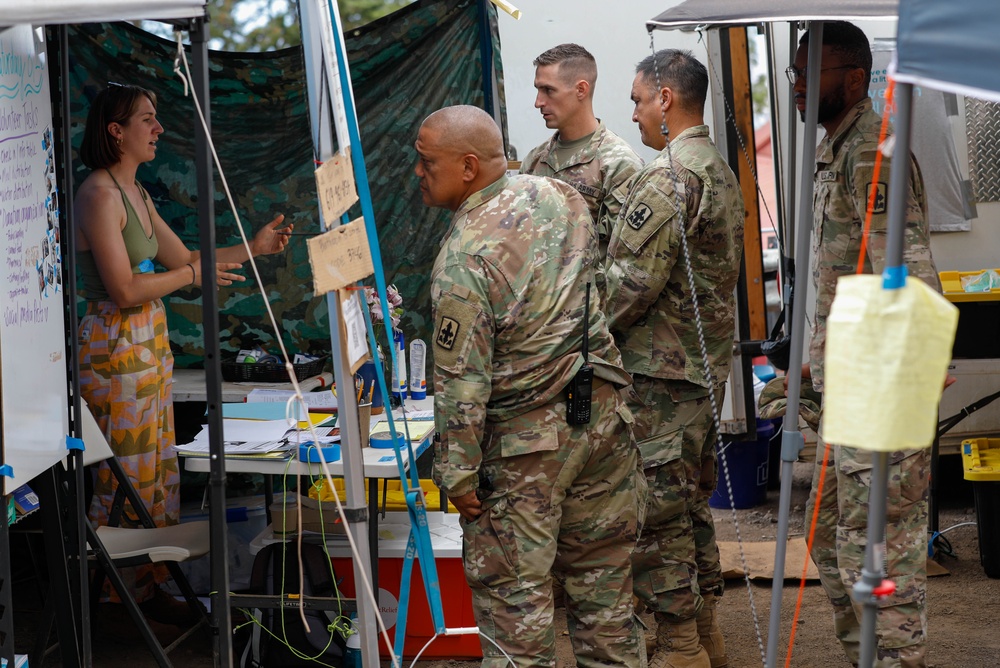 JTF-50 Assists with Water Distribution in Maui