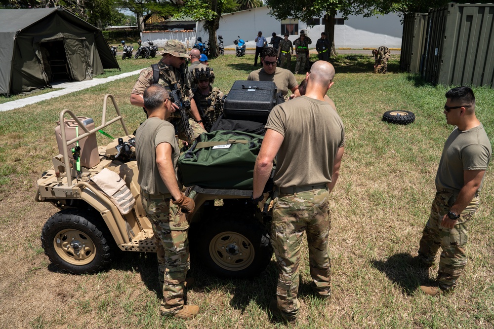 ADLA joint aeromedical evacuation training