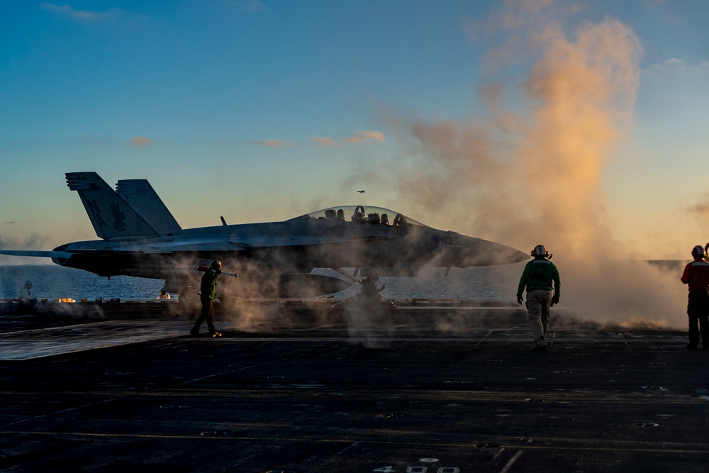 F/18 Prepares To Launch