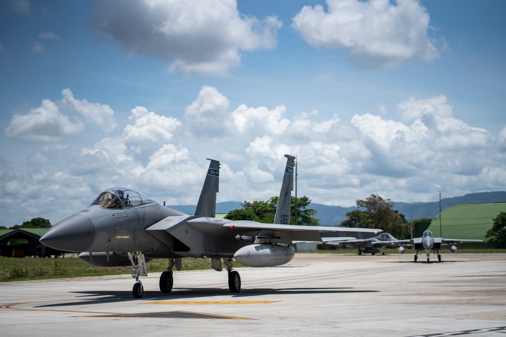 F-15’s first Relámpago flight