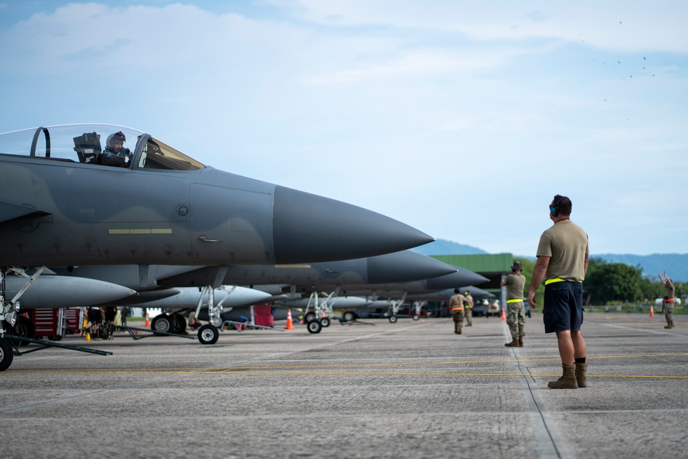 F-15’s first Relámpago flight