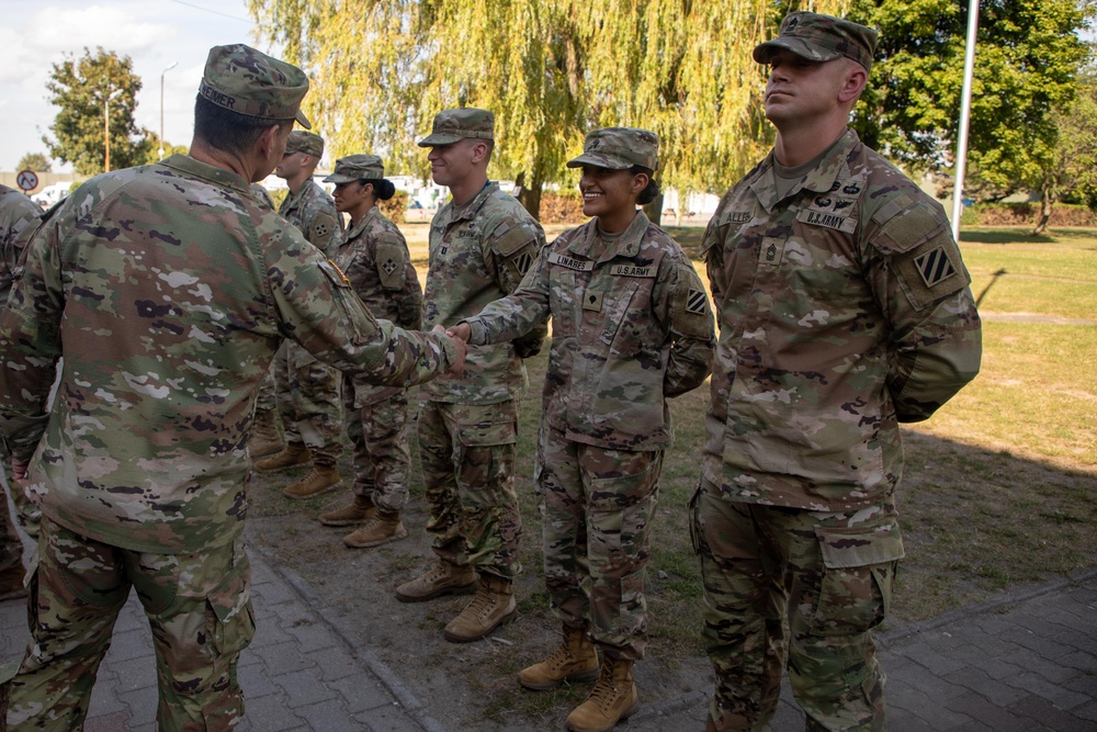 Sergeant Major of the Army visits the forward operating site in Poland