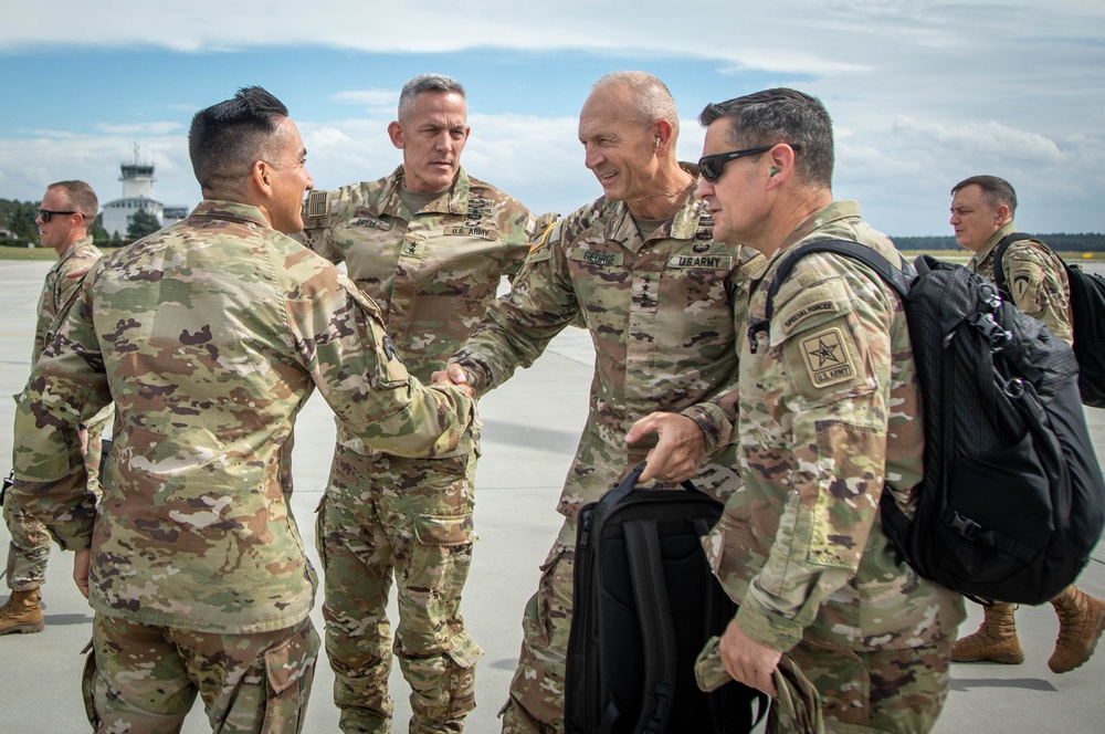 Vice Chief of Staff and Sgt. Major of the Army visit Powidz