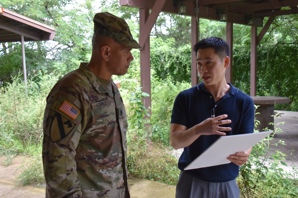 USACE POD Command Sgt. Maj. tours Yongsan Garrison, South Korea