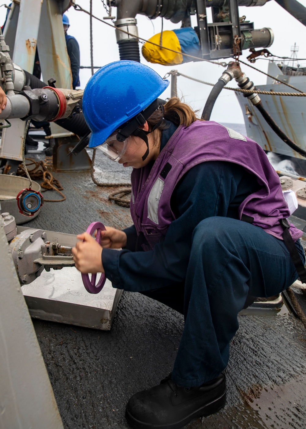 USS John Finn (DDG 113) Conducts Replenishment-at-Sea with USNS Charles Drew (T-AKE-10)