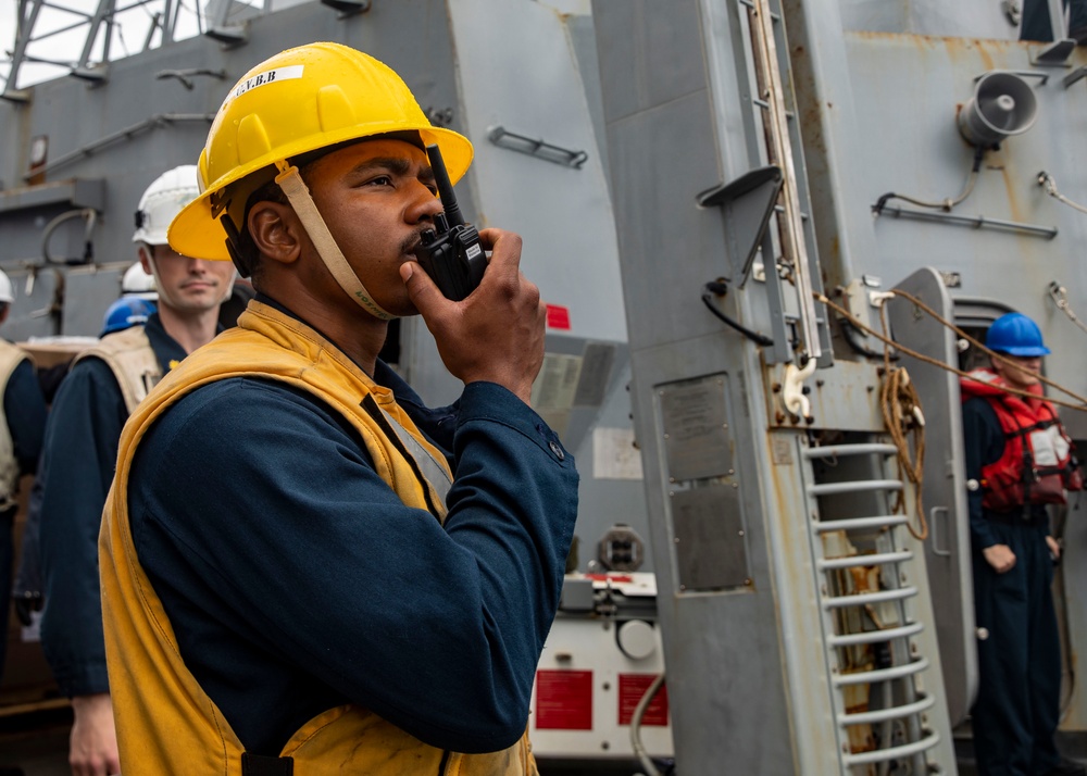 DVIDS - Images - USS John Finn (DDG 113) Conducts Replenishment-at-Sea ...