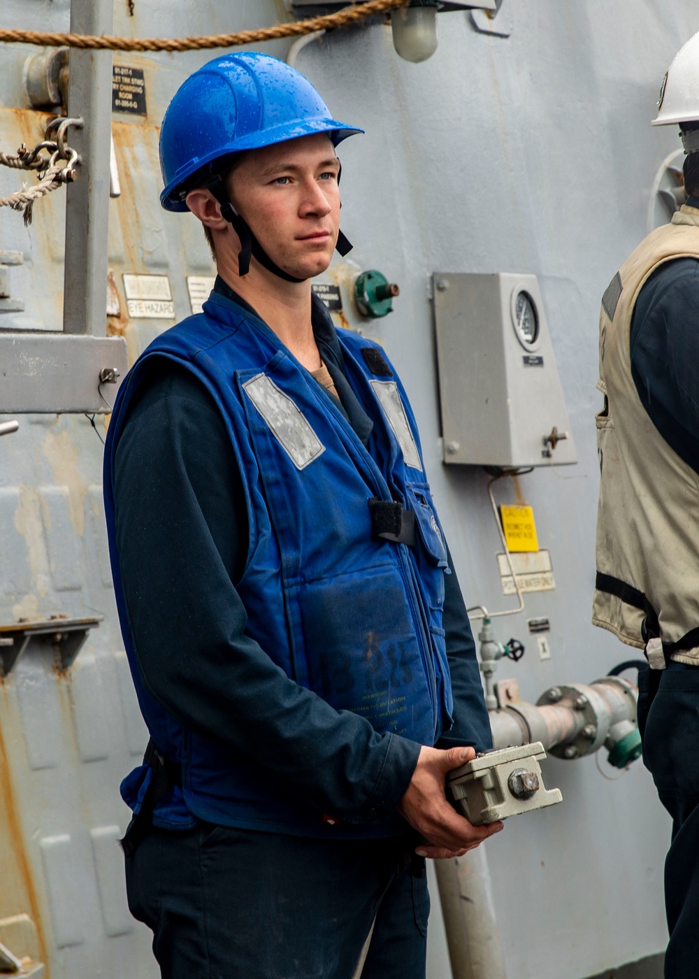 USS John Finn (DDG 113) Conducts Replenishment-at-Sea with USNS Charles Drew (T-AKE-10)