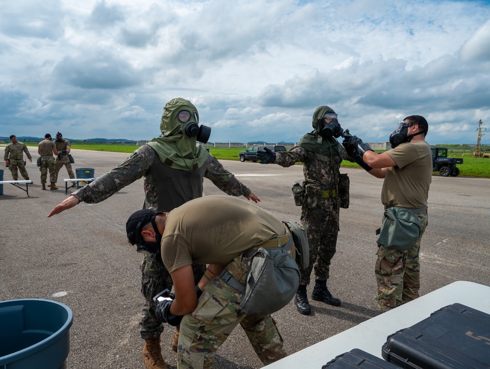 U.S., ROK combine for CBRN and EOD training