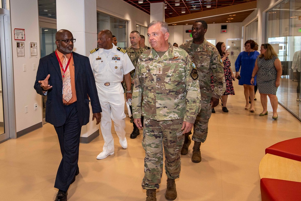 USFJ Visits CFAS