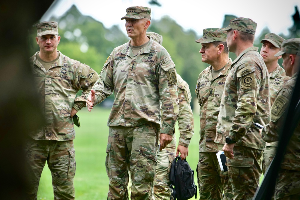 Vice Chief of Staff of the Army and Sgt. Maj. of the Army visit Grafenwoehr Training Area