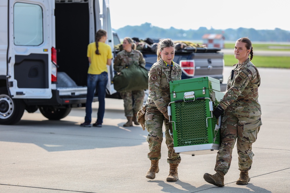 445th AW, 911th AW medical teams participate in Steel Buckeye