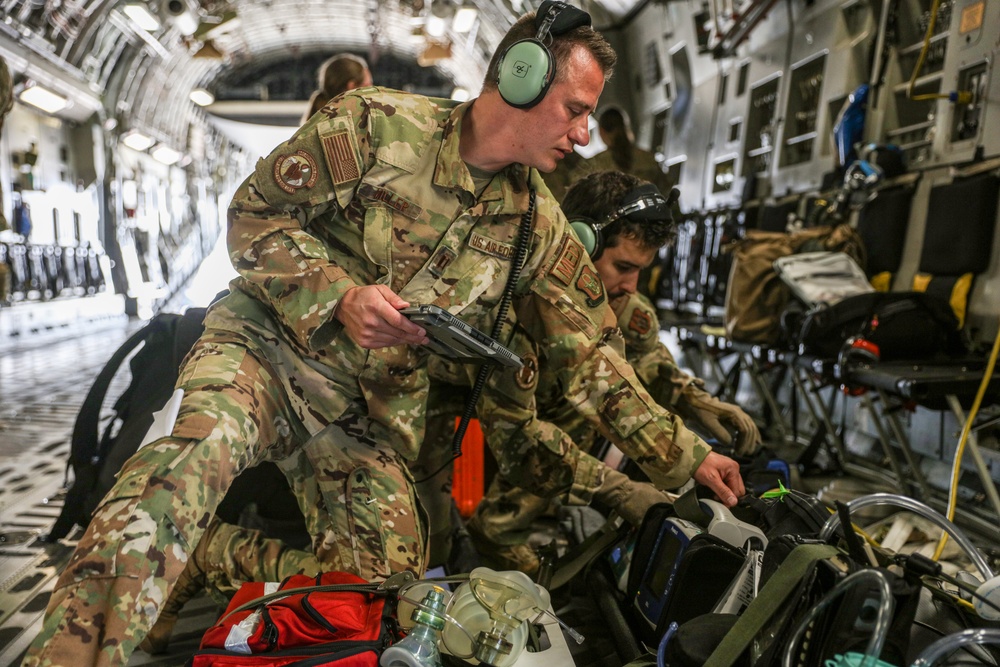 445th AW, 911th AW medical teams participate in Steel Buckeye