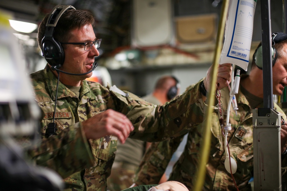 445th AW, 911th AW medical teams participate in Steel Buckeye