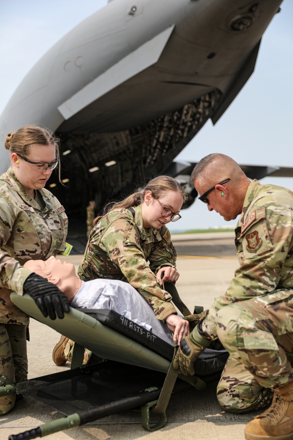 445th AW, 911th AW medical teams participate in Steel Buckeye