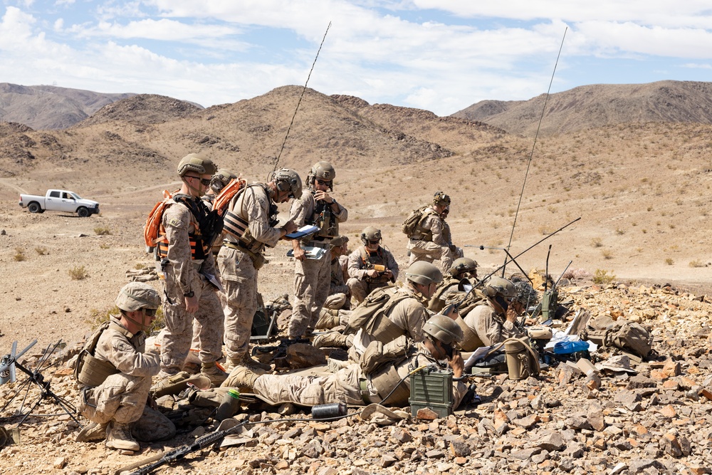 2nd Marine Division Commanding General visits 2/8 Marines during live-fire exercise