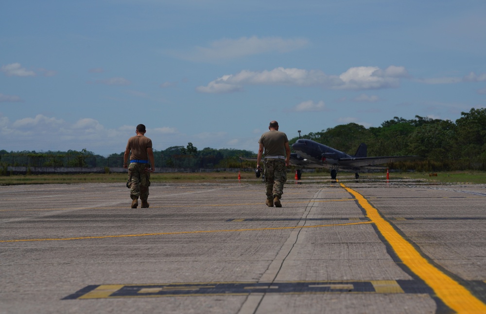 ADLA/ Relámpago 2023: F-15s Arrival