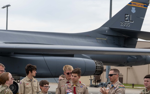 Scouts Visit Ellsworth Air Force Base