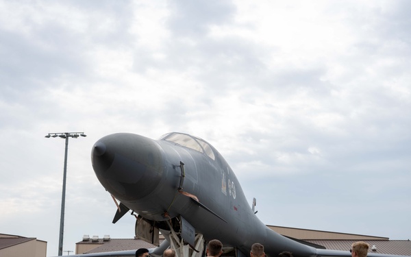 Scouts Visit Ellsworth Air Force Base