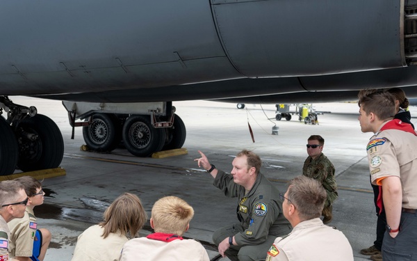 Scouts Visit Ellsworth Air Force Base