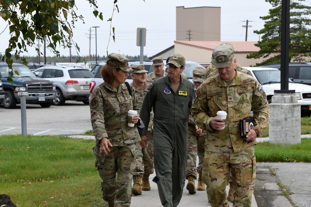 Maj. Gen. Farris visits farthest-north KC-135 refueling unit, 168thWing