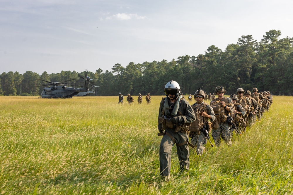 10th Marines Conduct Aerial Extraction