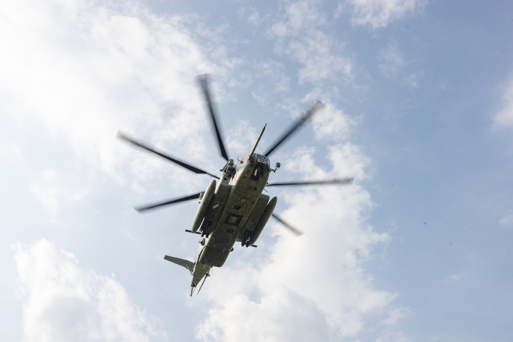 10th Marines Conduct Aerial Extraction