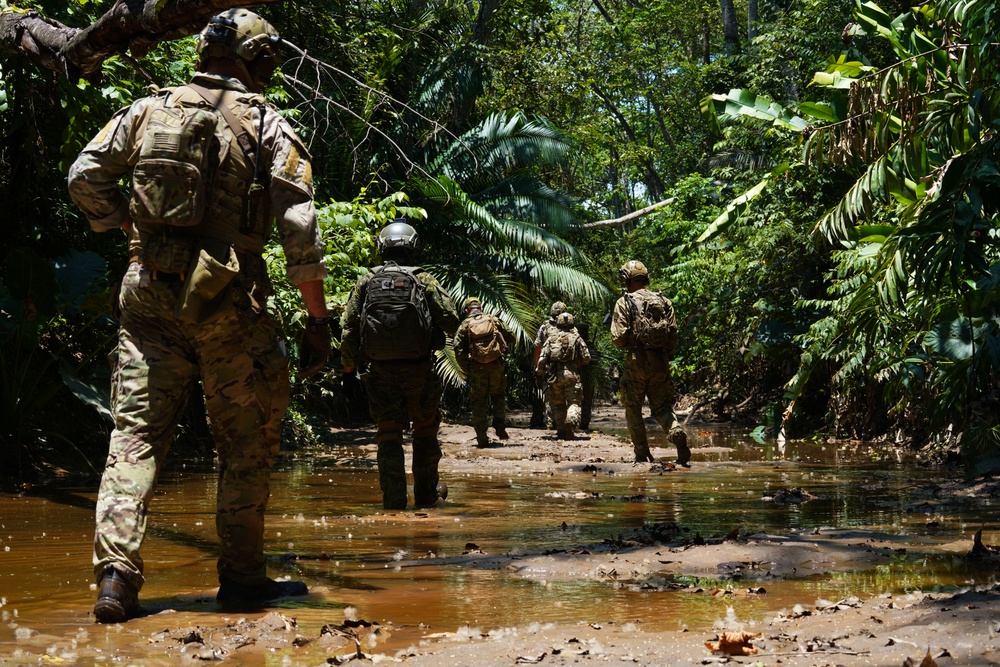 ADLA/ Relámpago 2023: Personnel Recovery Training