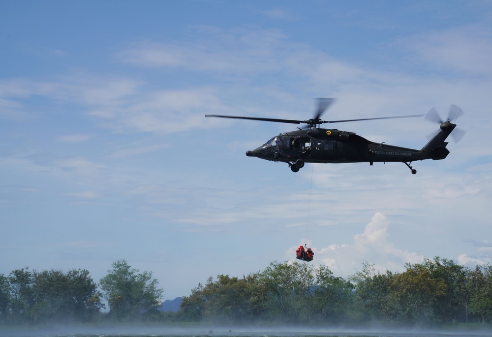 ADLA/ Relámpago 2023: Water Rescue Training