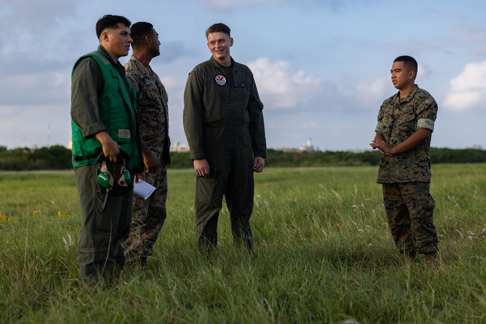 VMFA 121 Conducts Mock Emergency Arresting