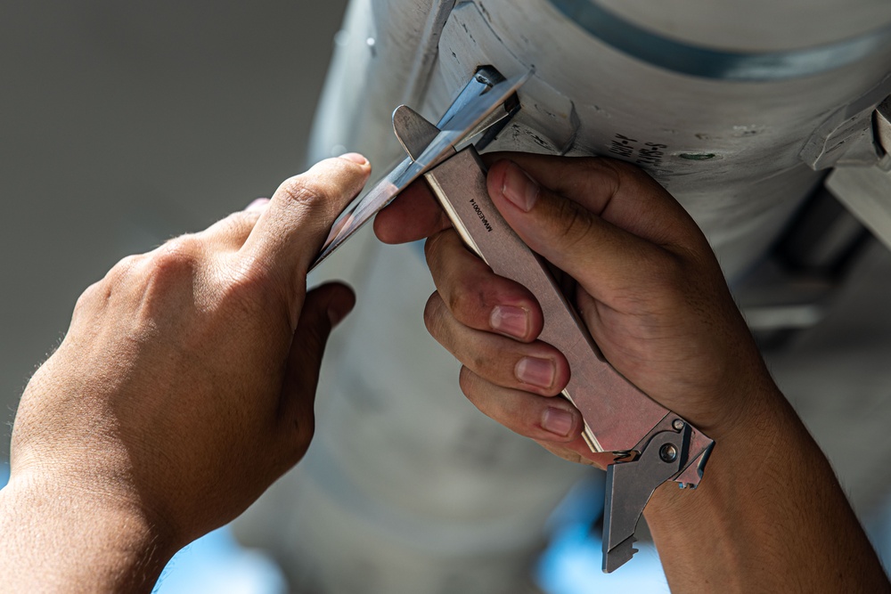 18th MXG weapons load competition