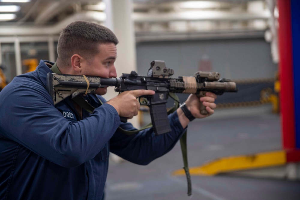 Naval Special Warfare Operators Conduct VBSS Training with USS John P. Murtha Crew