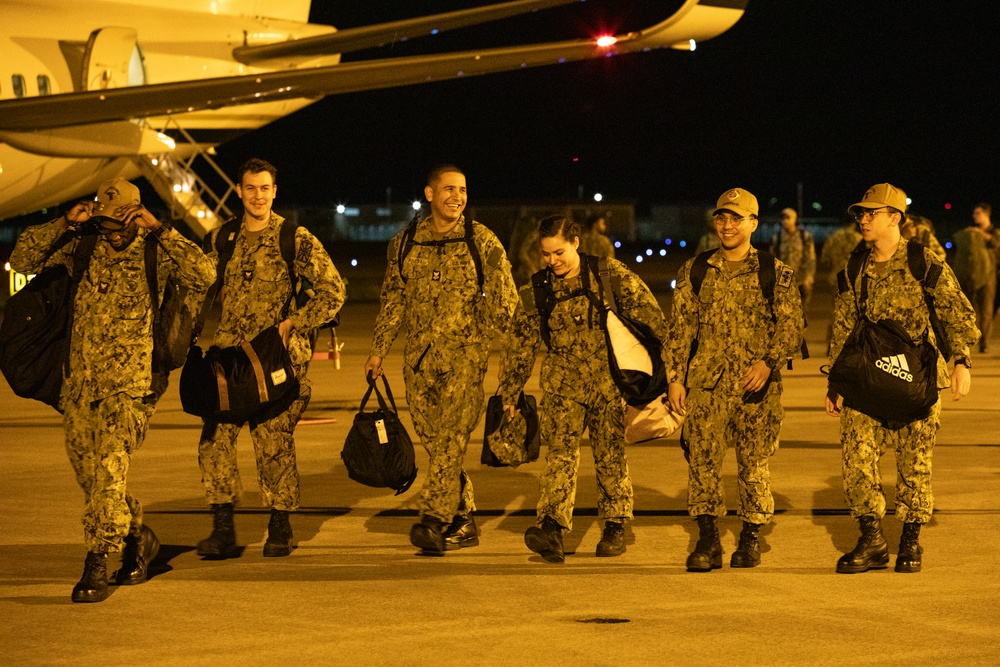 Good to be back; Sailors assigned to Carrier Air Wing 5 return from 3-month detachment.