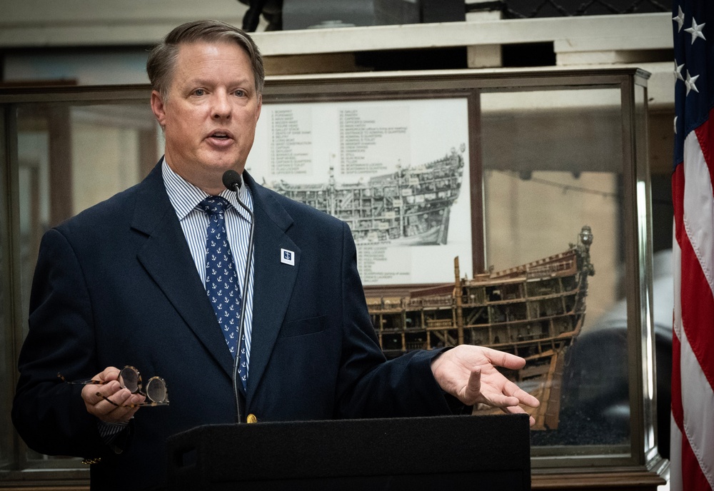 NHHC Receives Escort Carrier Artifacts from WWII Veterans, Families