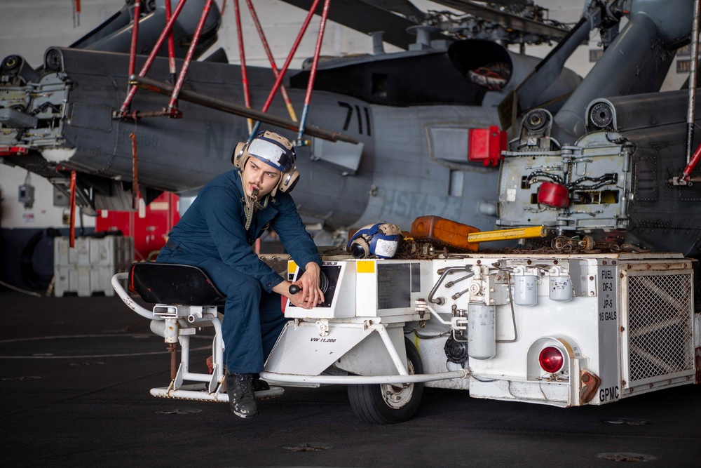 Sailor Moves Aircraft