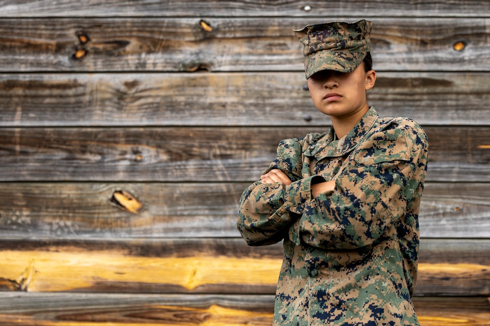 Female Marine Reservists