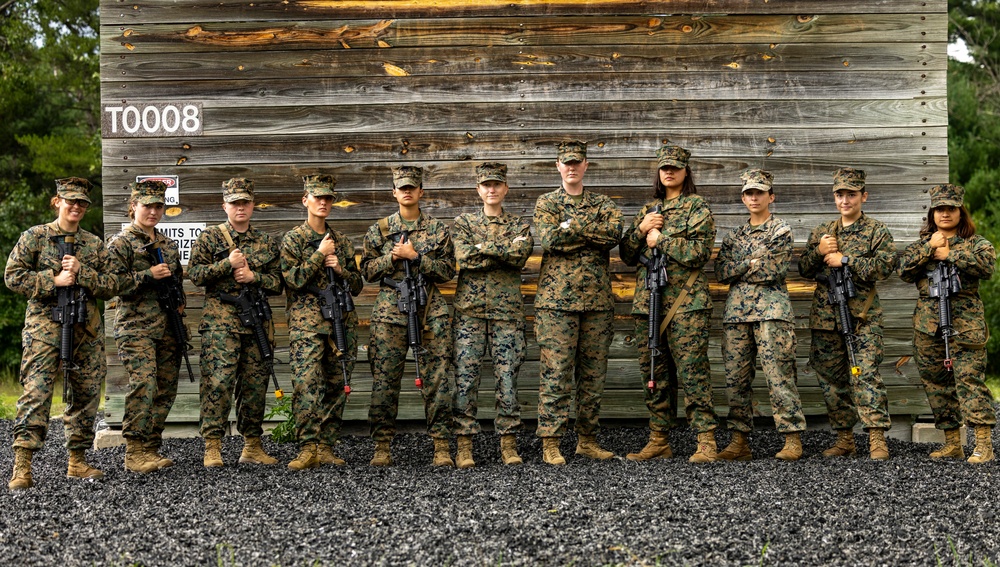 Female Marine Reservists