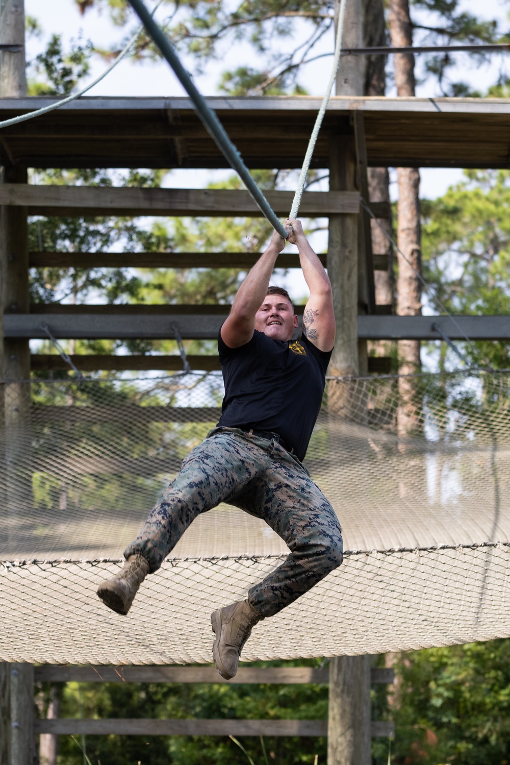 Corporals Course runs the Confidence Course