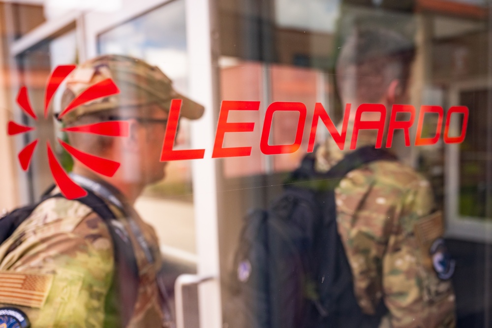 Malmstrom AFB pilots, flight engineers attend first Grey Wolf Type 1 training